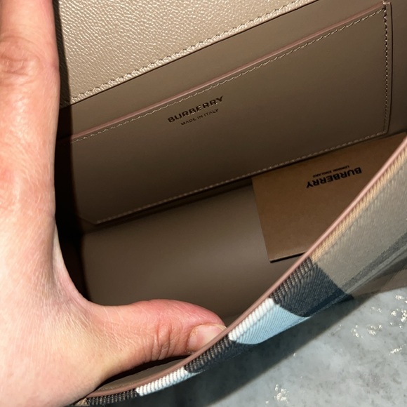 Burberry crossbody bag - Picture 6 of 10